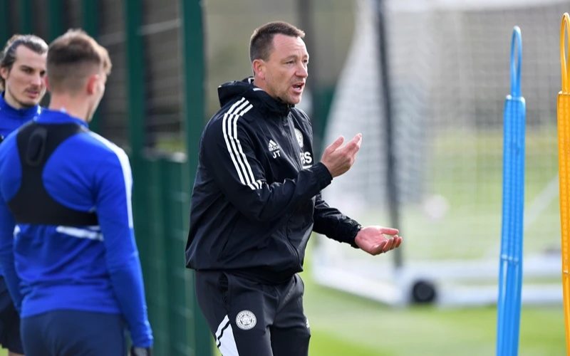 Chelsea Giữ Chân John Terry