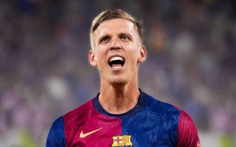 Barcelona chính thức đăng ký Dani Olmo đến hết mùa giải